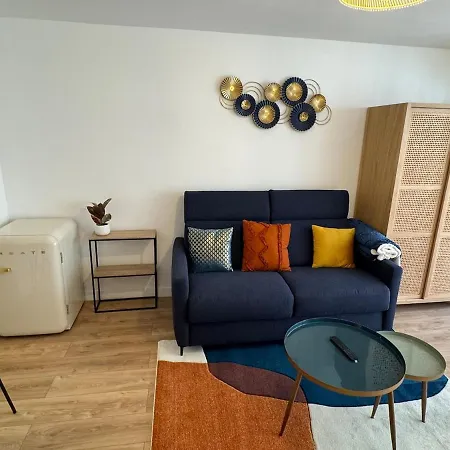 Furnished 17 Appartement *